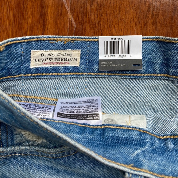 NWT LEVI’S 501 Mid-Rise Shorts - Picture 4 of 6